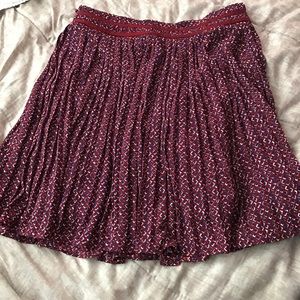 Midi pleated skirt